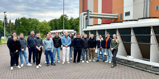 ITSM-Studierende beim Besuch des Dokom21-Rechenzentrums